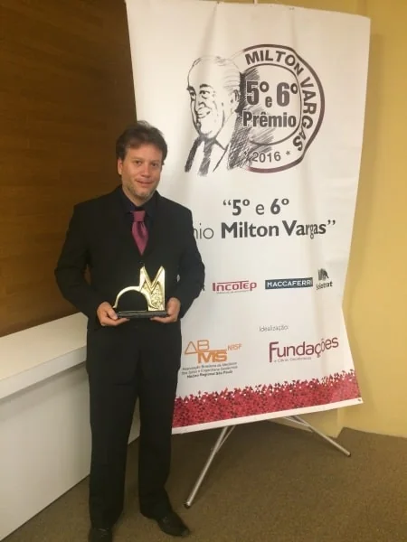 A FUNDATEST RECEBE O 6º PRÊMIO MILTON VARGAS