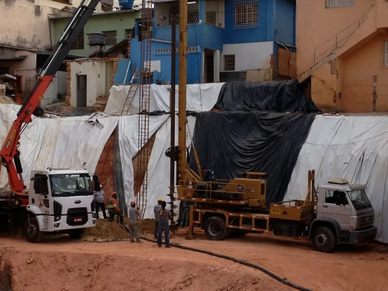 Obras de Contenção e Fundação